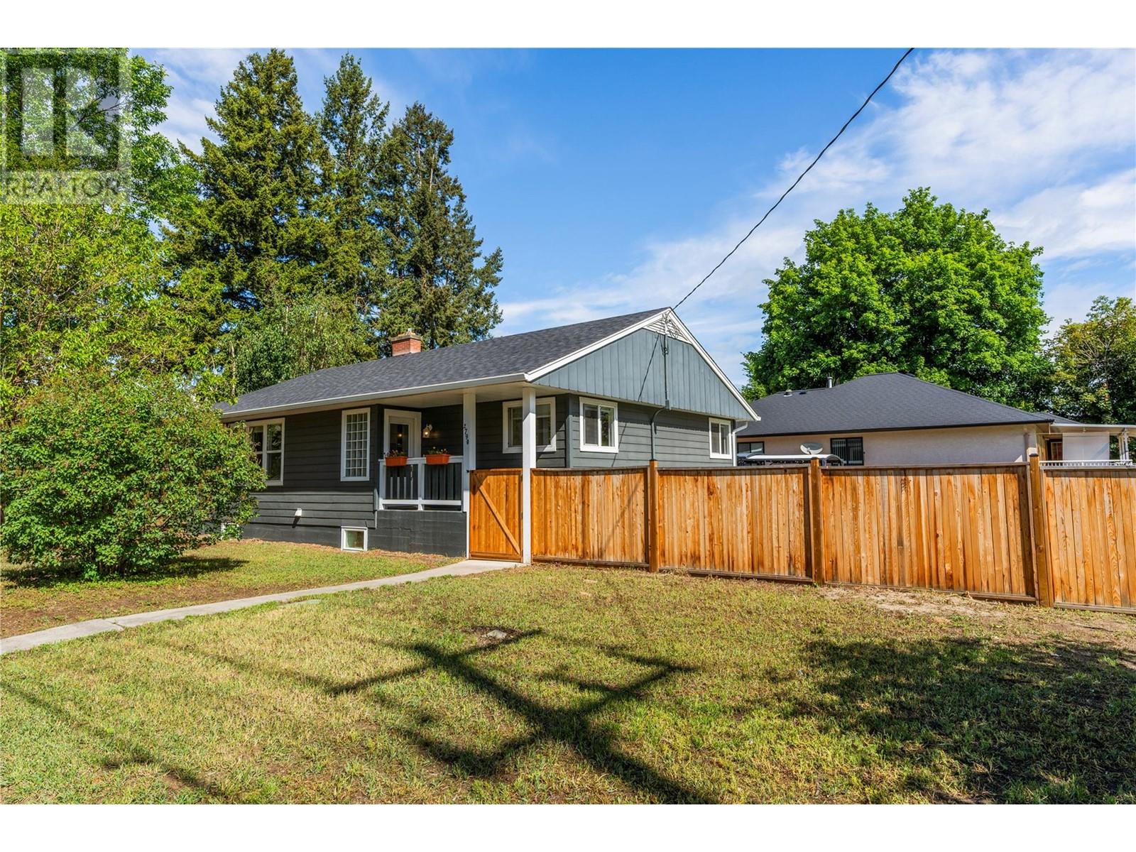 2790 Rosedale Avenue, armstrong, British Columbia